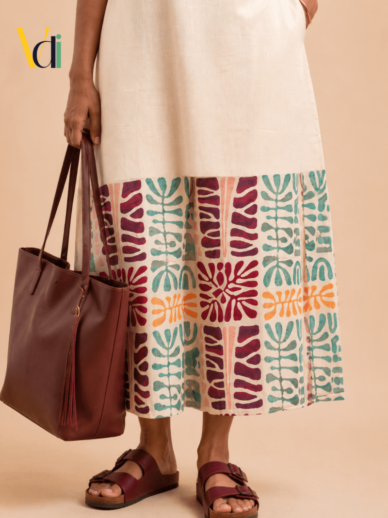 Vanam Bloom Linen Dress — alternate view