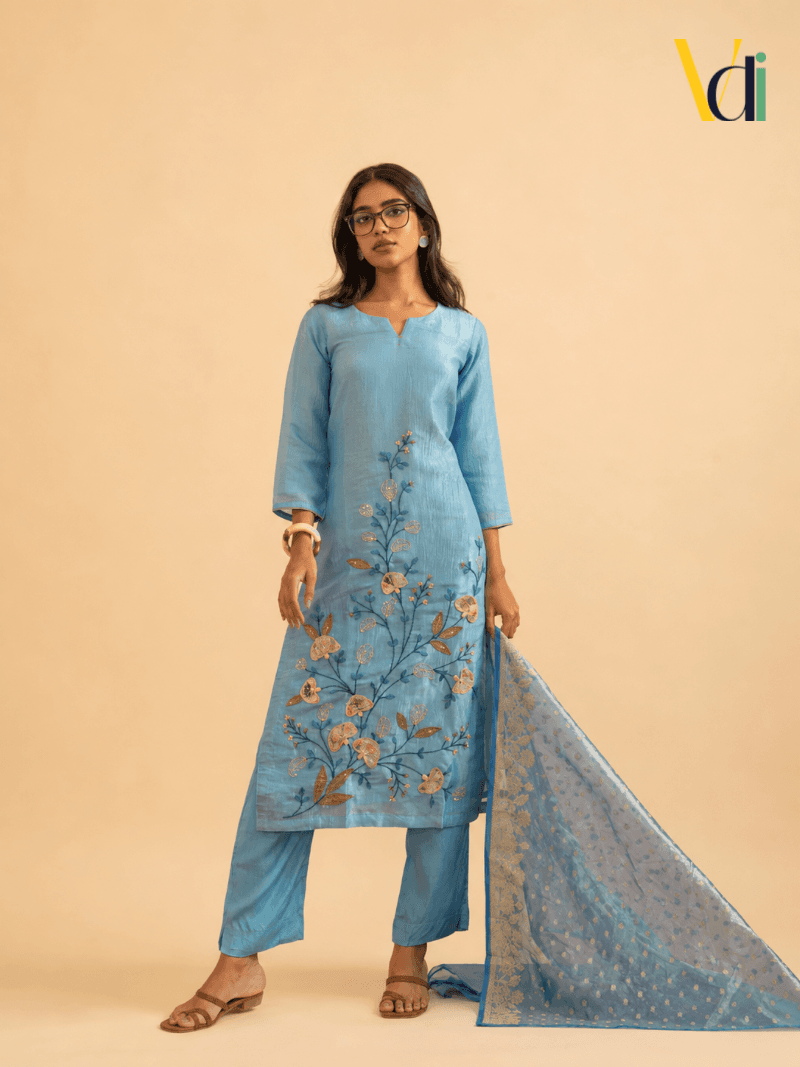 Neela Poo Set