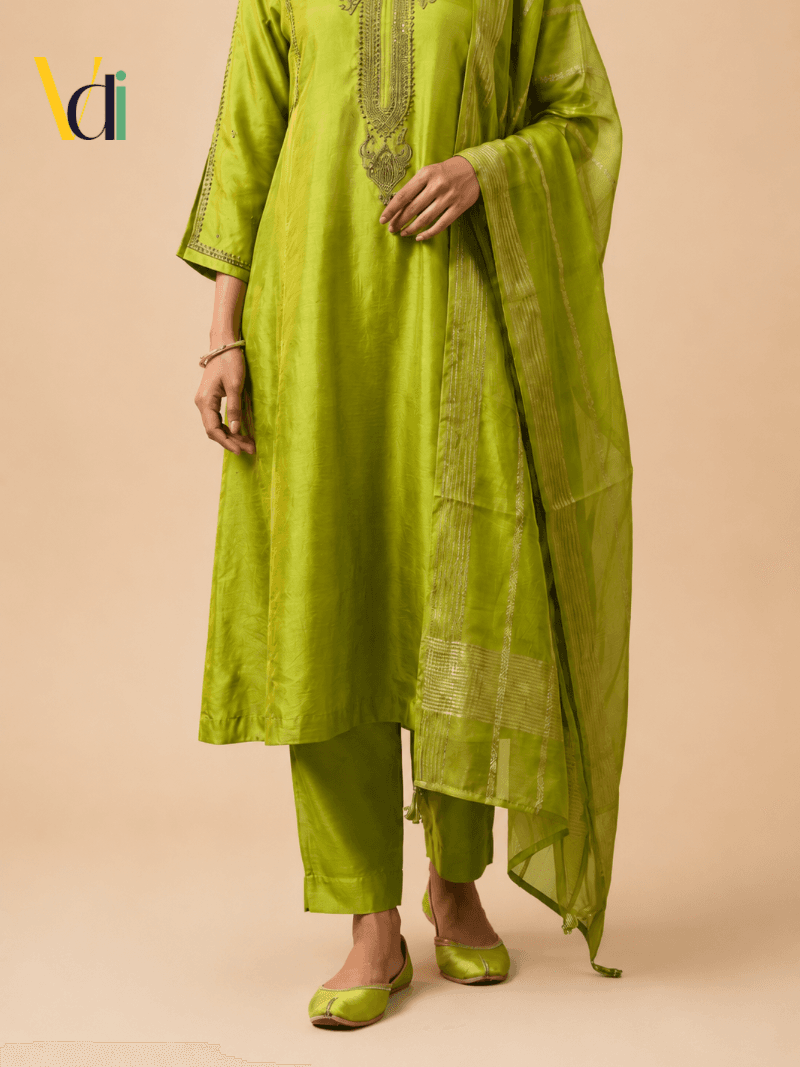 Pachai Mayil Set — alternate view